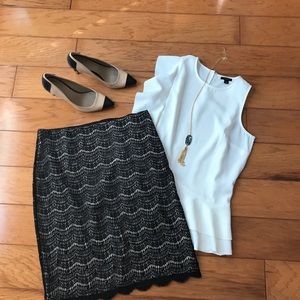 Ann Taylor Black Skirt size 10 Petite